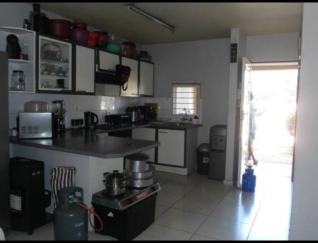 3 BEDROOM TOWNHOUSE FOR SALE IN BRACKENDOWNS